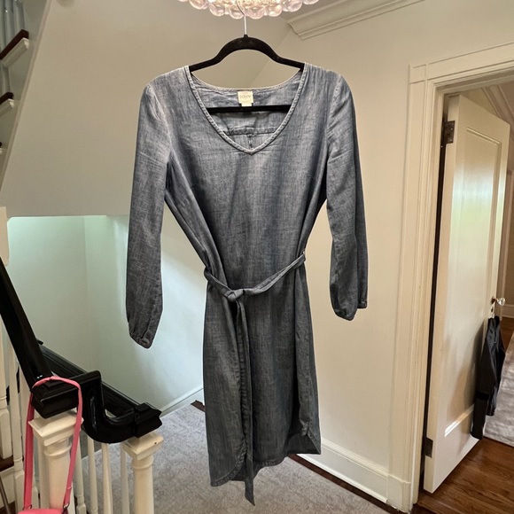 Great, versatile Small denim J. Crew Dress with matching belt. - Picture 3 of 8